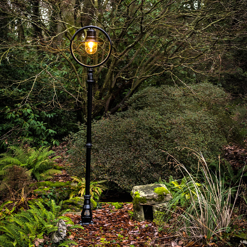 Station Master 1Lt Lamp Post - Cast Iron/Copper