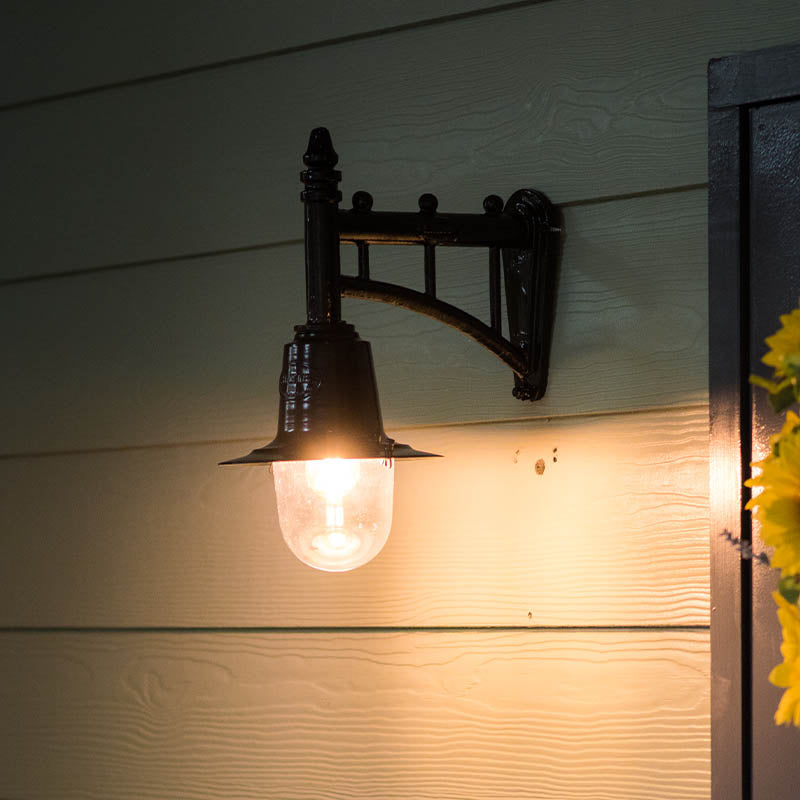 Avonshire 1Lt Outdoor Wall Light - Copper