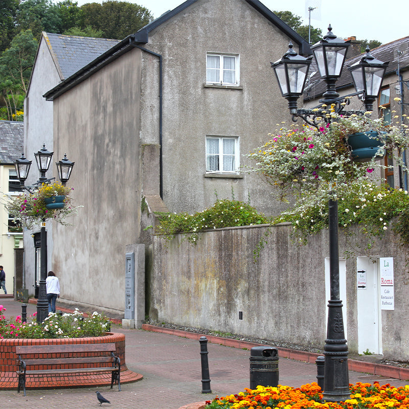Killarney 2/3Lt Lamp Pole - Cast Iron