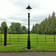 Betley 1Lt Lamp Post - Cast Iron