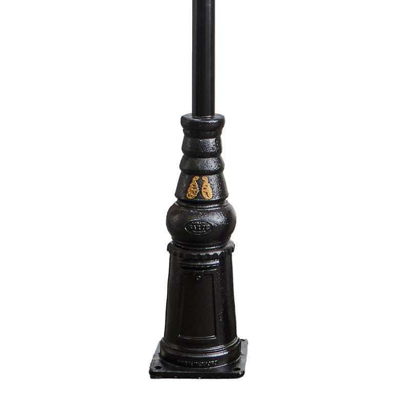 Betley 1Lt Lamp Post - Cast Iron