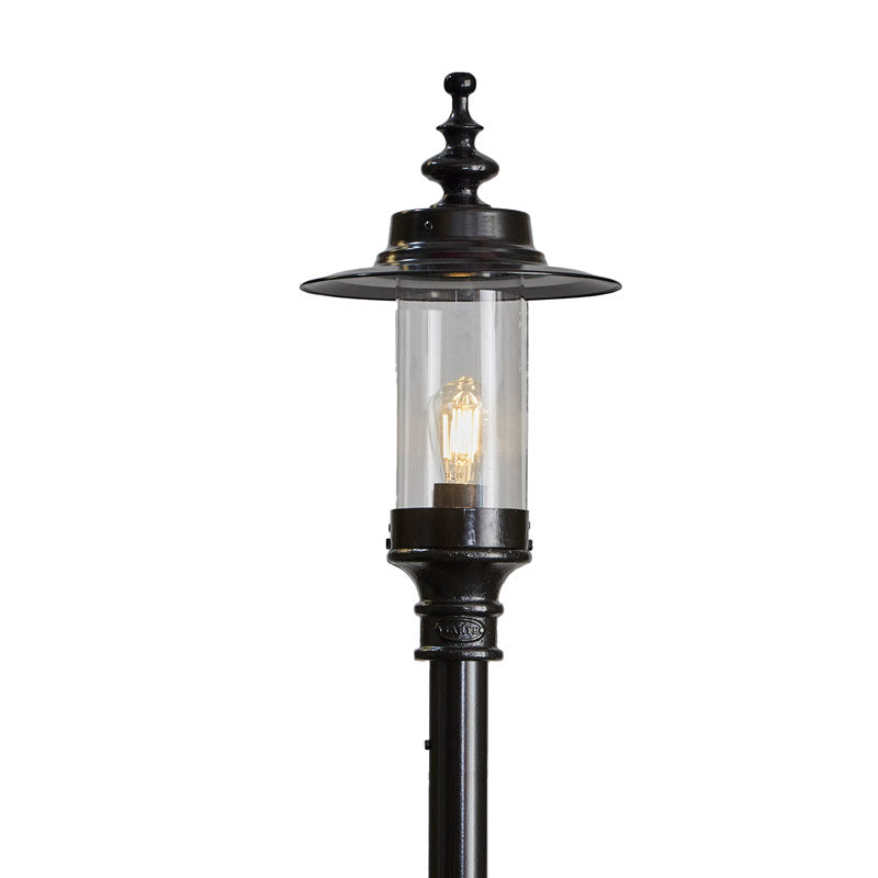 Betley 1Lt Lamp Post - Cast Iron