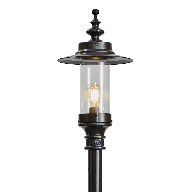 Betley 1Lt Lamp Post - Cast Iron