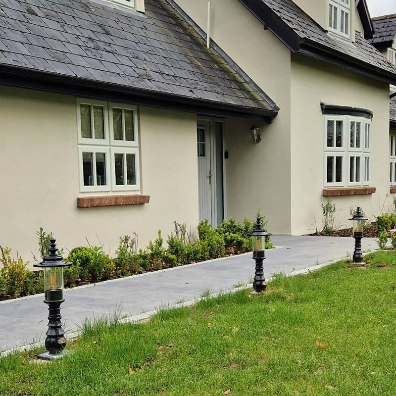 Rosedale 1Lt Bollard - Cast Iron