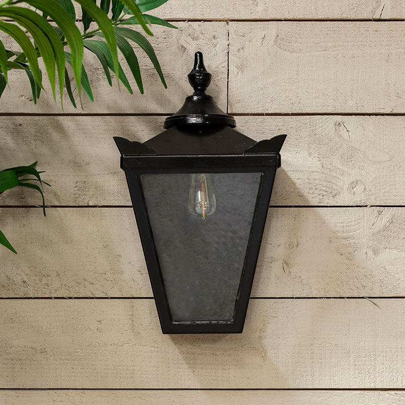 Hawksburn 1Lt Outdoor Wall Lamp - Cast Iron