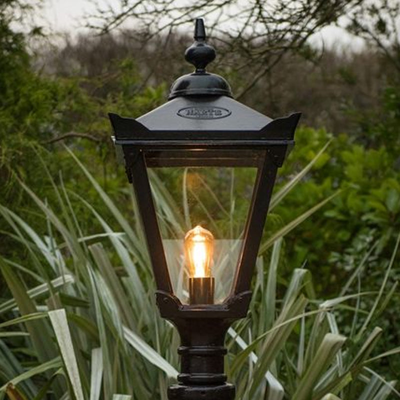 Rodneyshire 1Lt Pedestal Light - Cast Iron