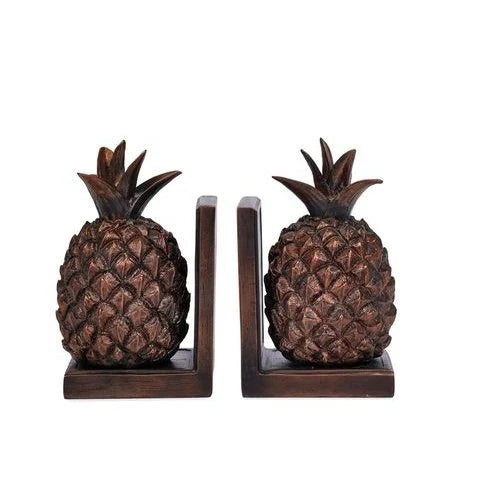 Pineapple bookends