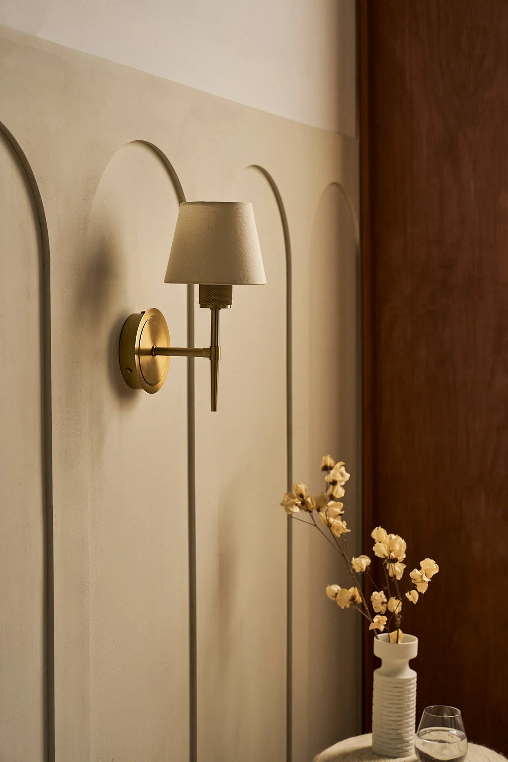 Knurled Torch Wall Light - Light Natural Cotton Brass Finishes