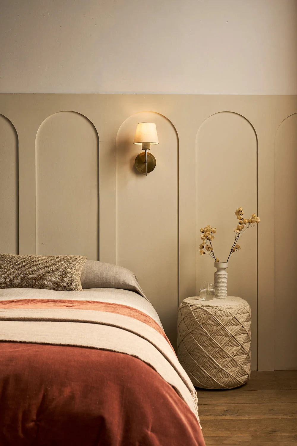 Knurled Torch Wall Light - Light Natural Cotton Brass Finishes