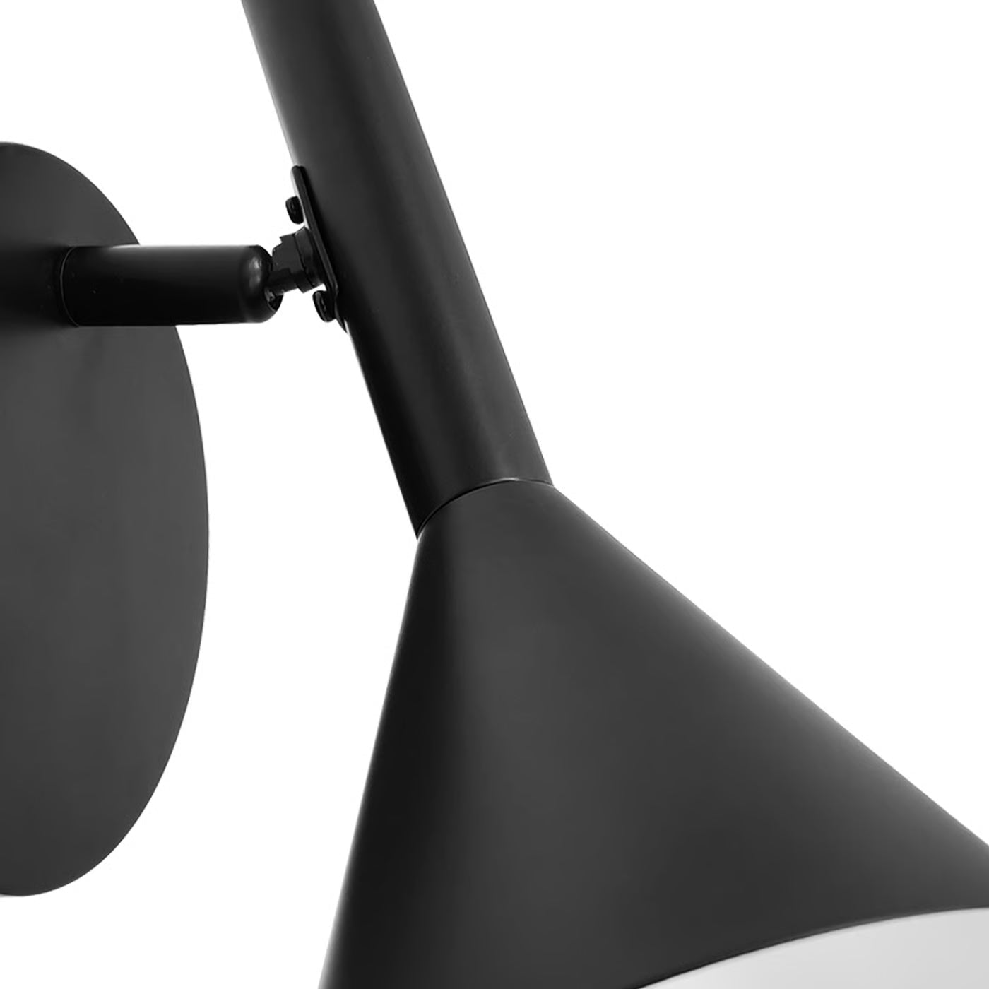 Kelvis Wall Light- Black