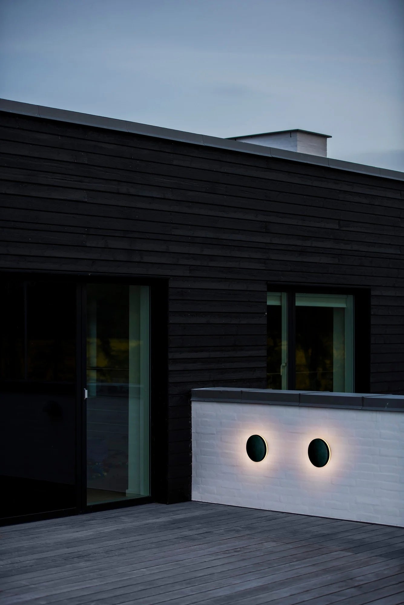 Artego Round /Square Wall Light