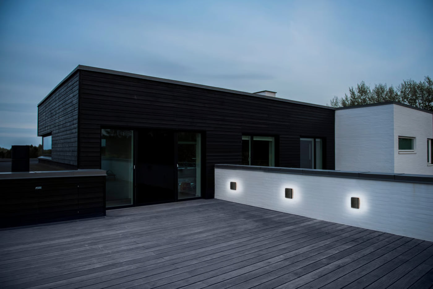 Artego Round /Square Wall Light