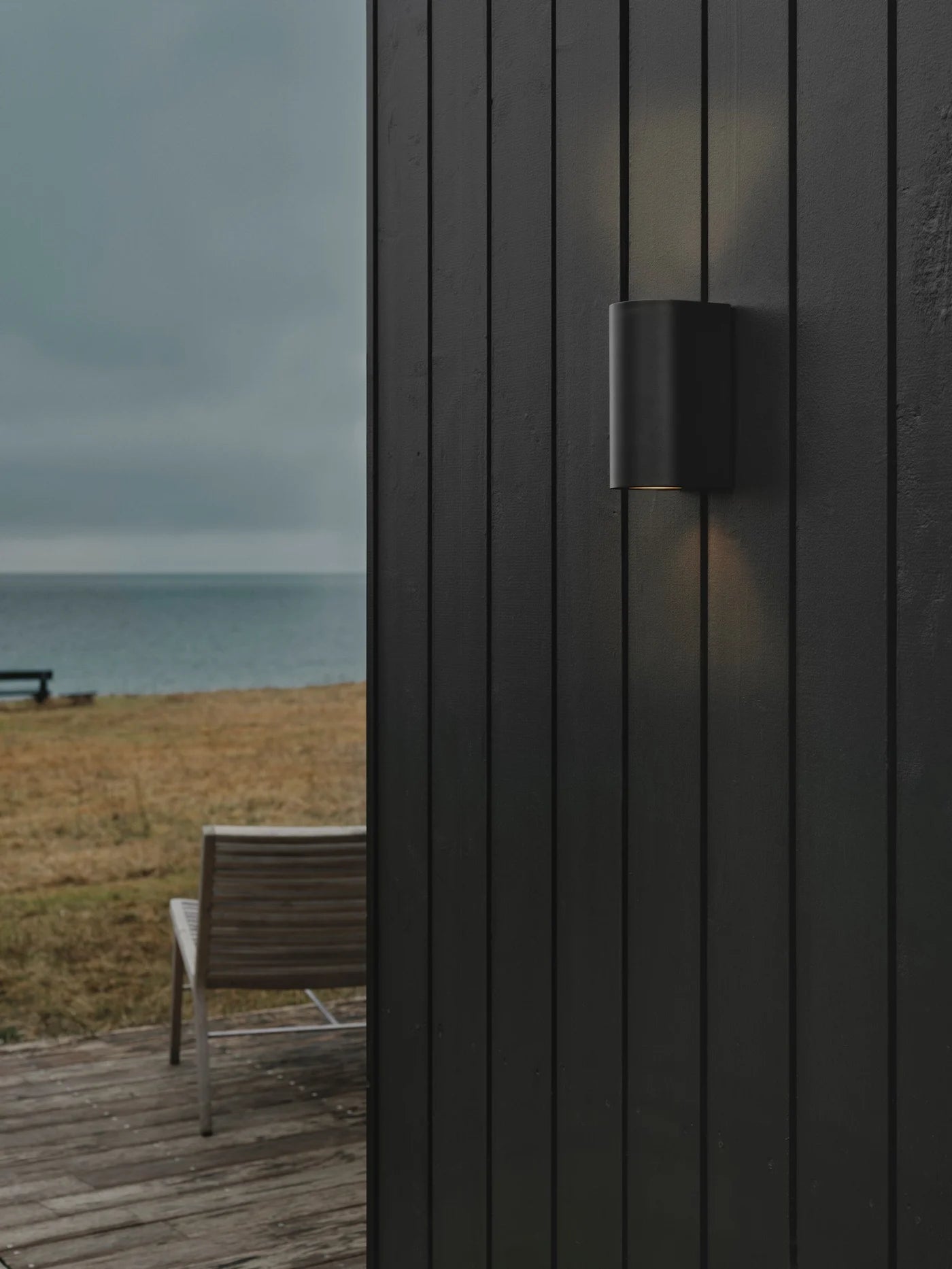 Canto Maxi Coastal Wall Light- Various Finishes