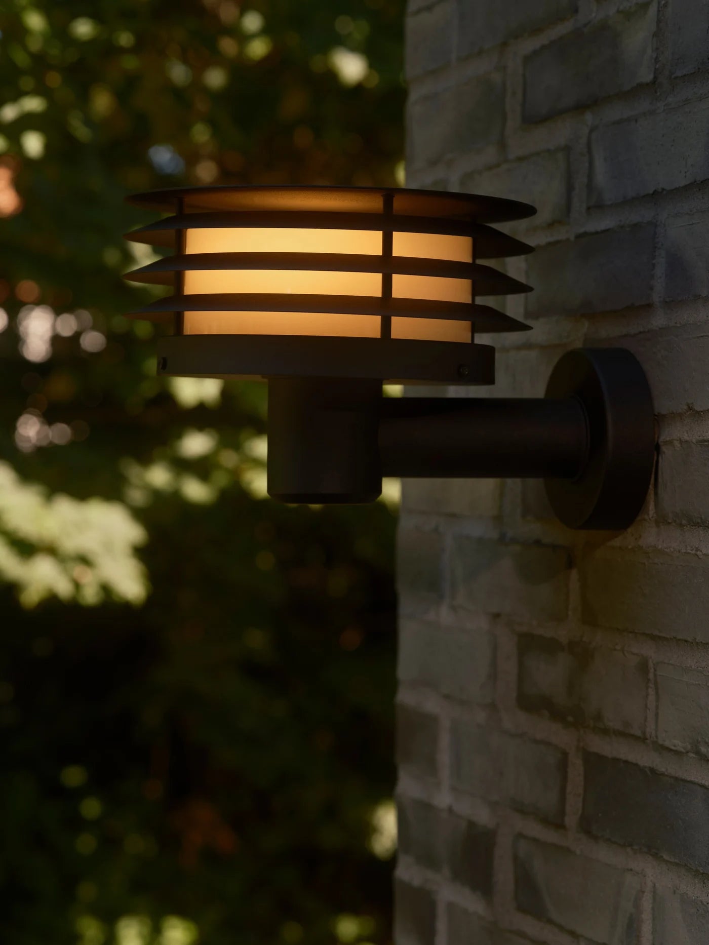 Cirella Wall light- Seaside black
