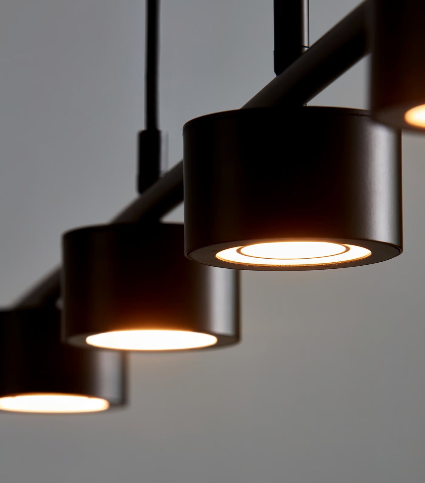 Clyde 4-Rail Pendant- Black