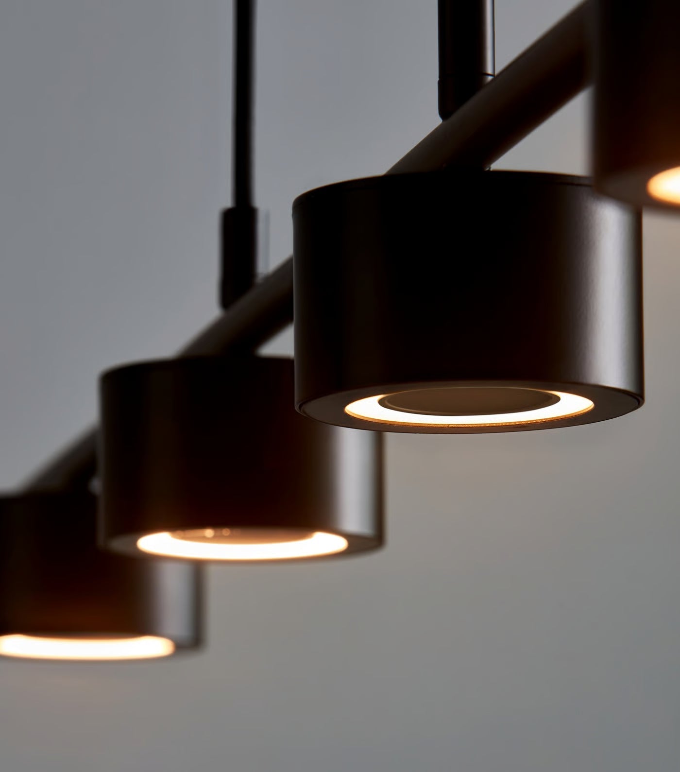 Clyde 4-Rail Pendant- Black