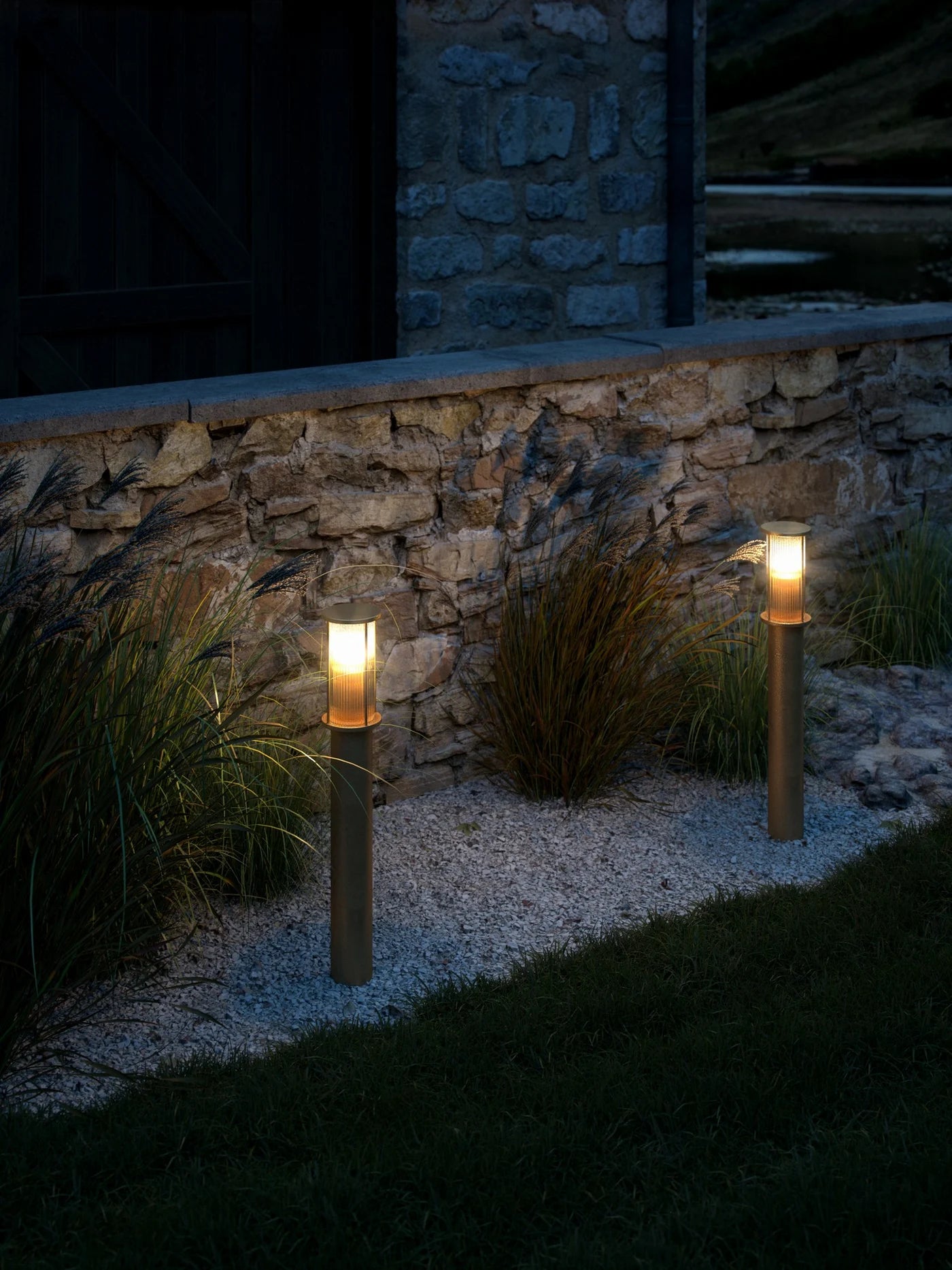Linton Garden Light- Brass/ Galvanized Finish