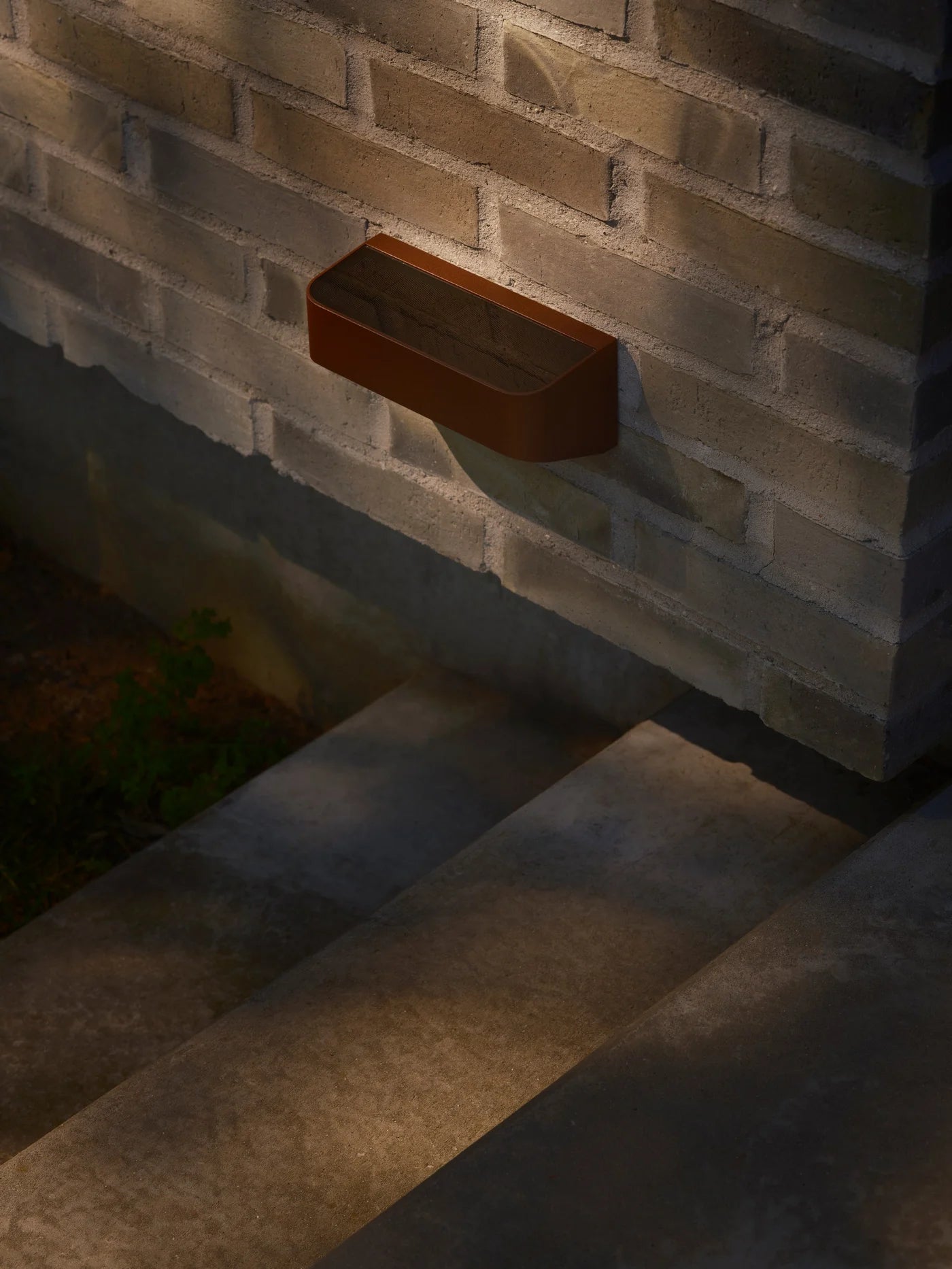 Marcellio Solar Wall light- Black/ Brown Finish