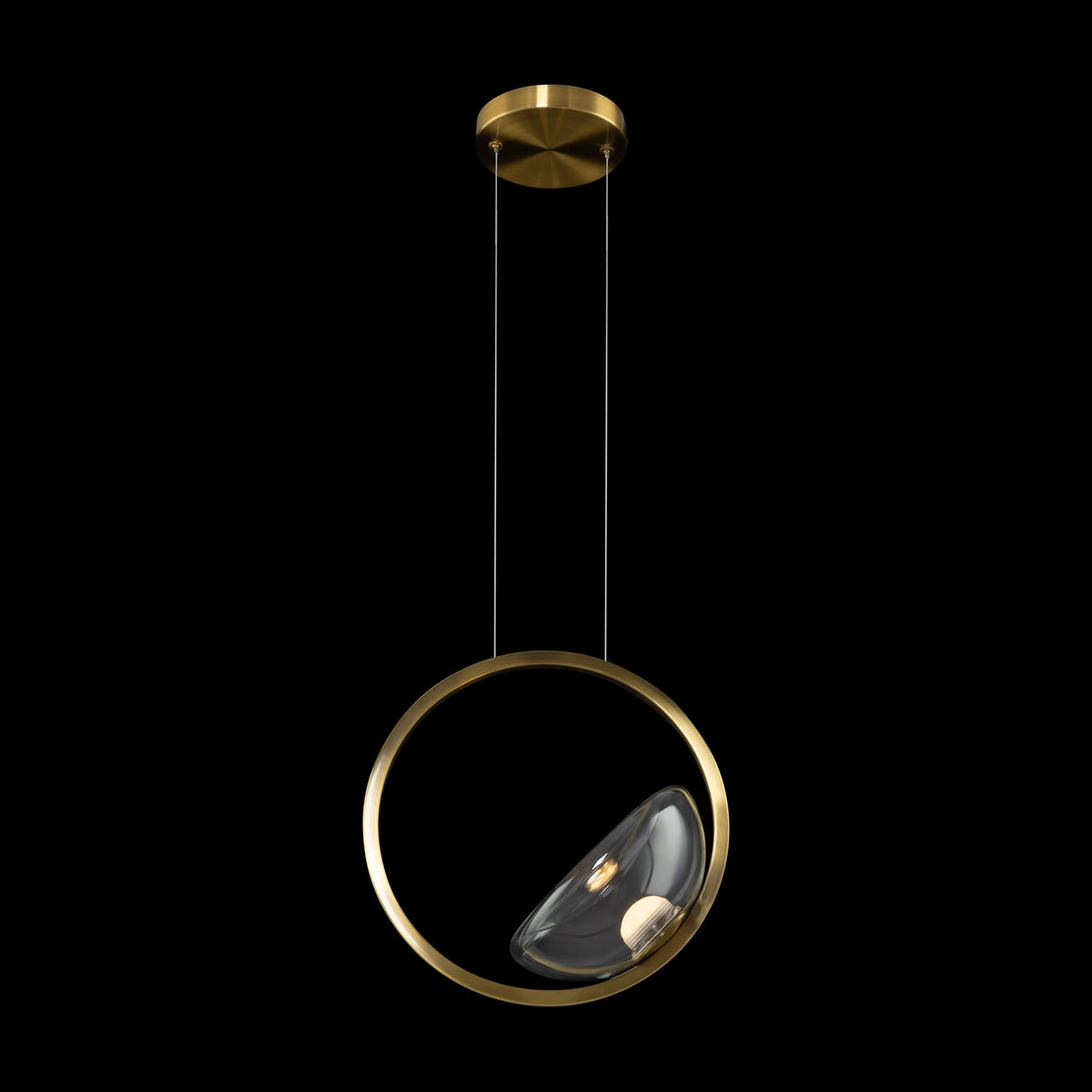 Lunare Pendant Brass - Finish