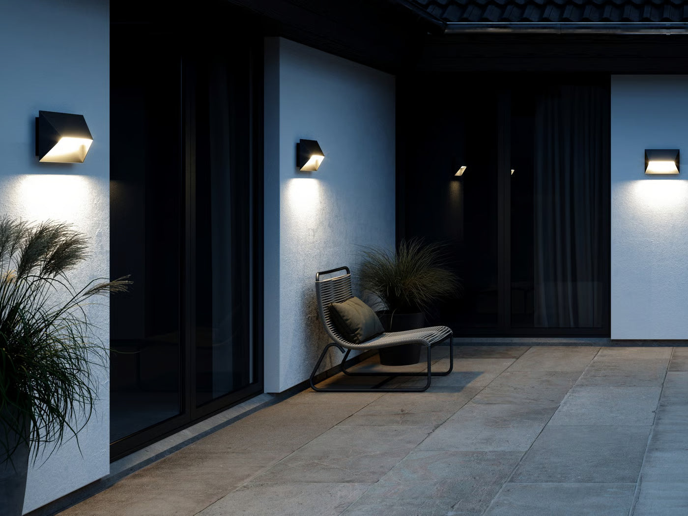 Pontio 15'/27' Wall light- Various Finishes