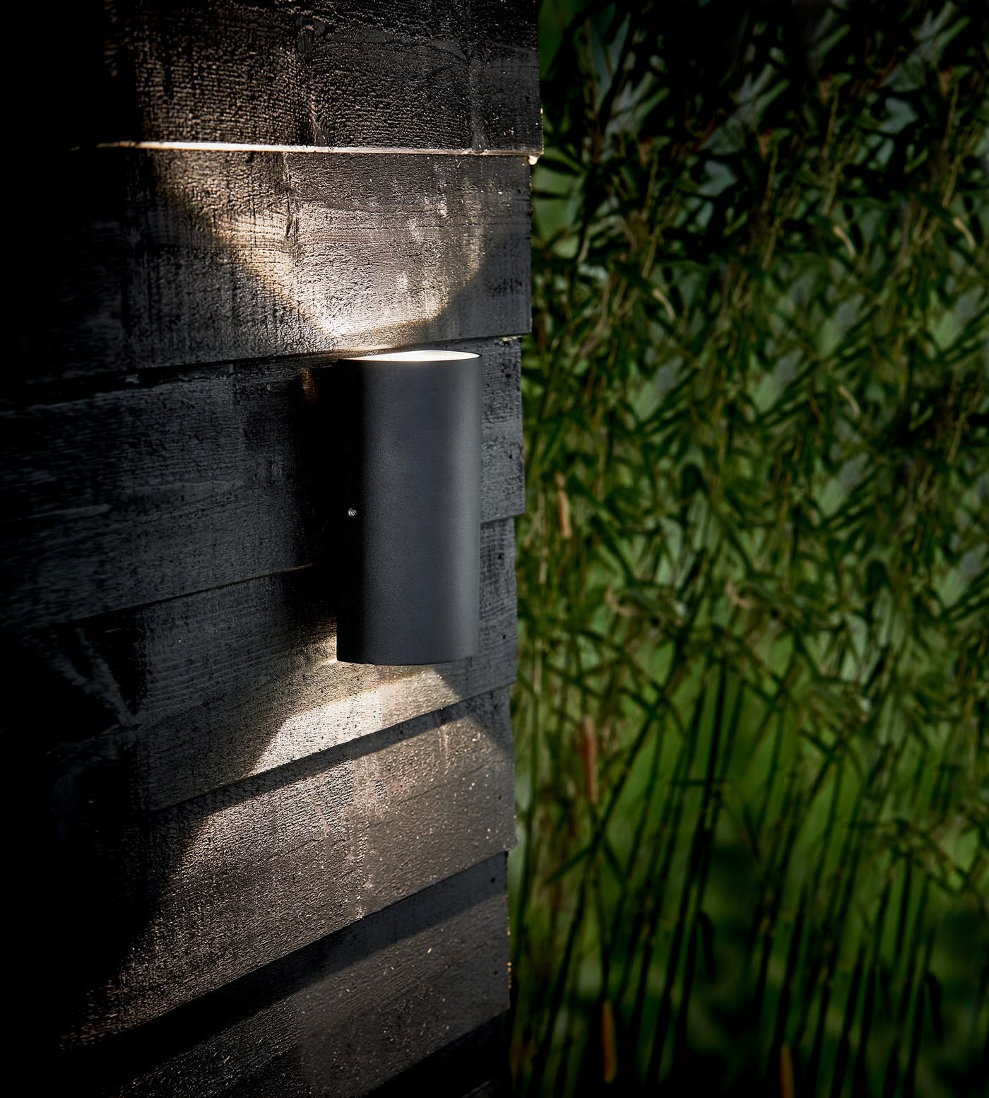 Rold Wall light- Black/ Sand
