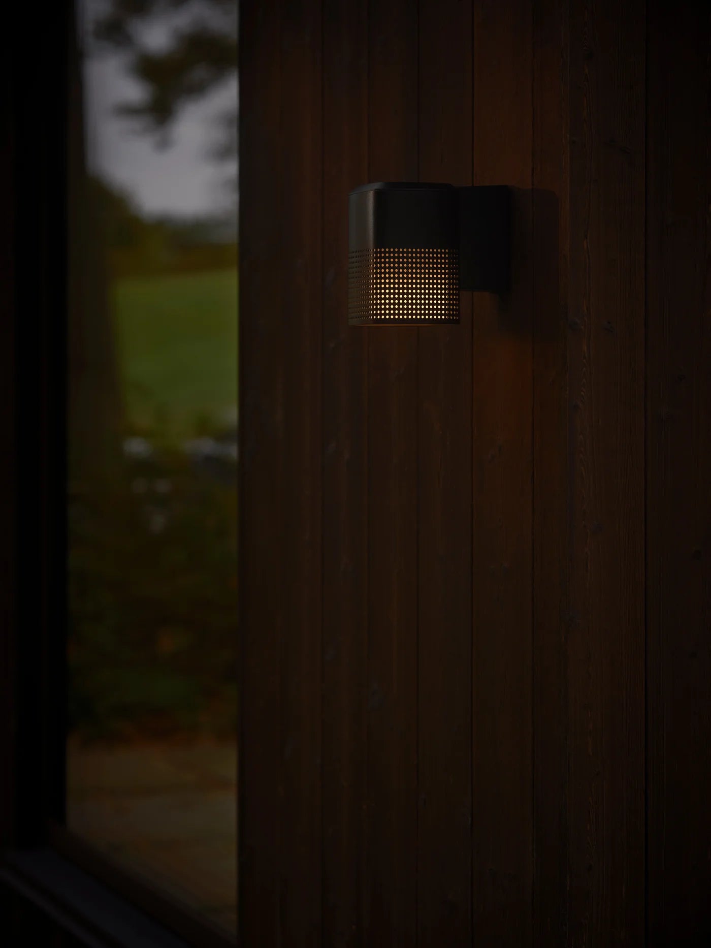 Sidara Outdoor Wall Light- Brown/ Anthracite/Black Finish