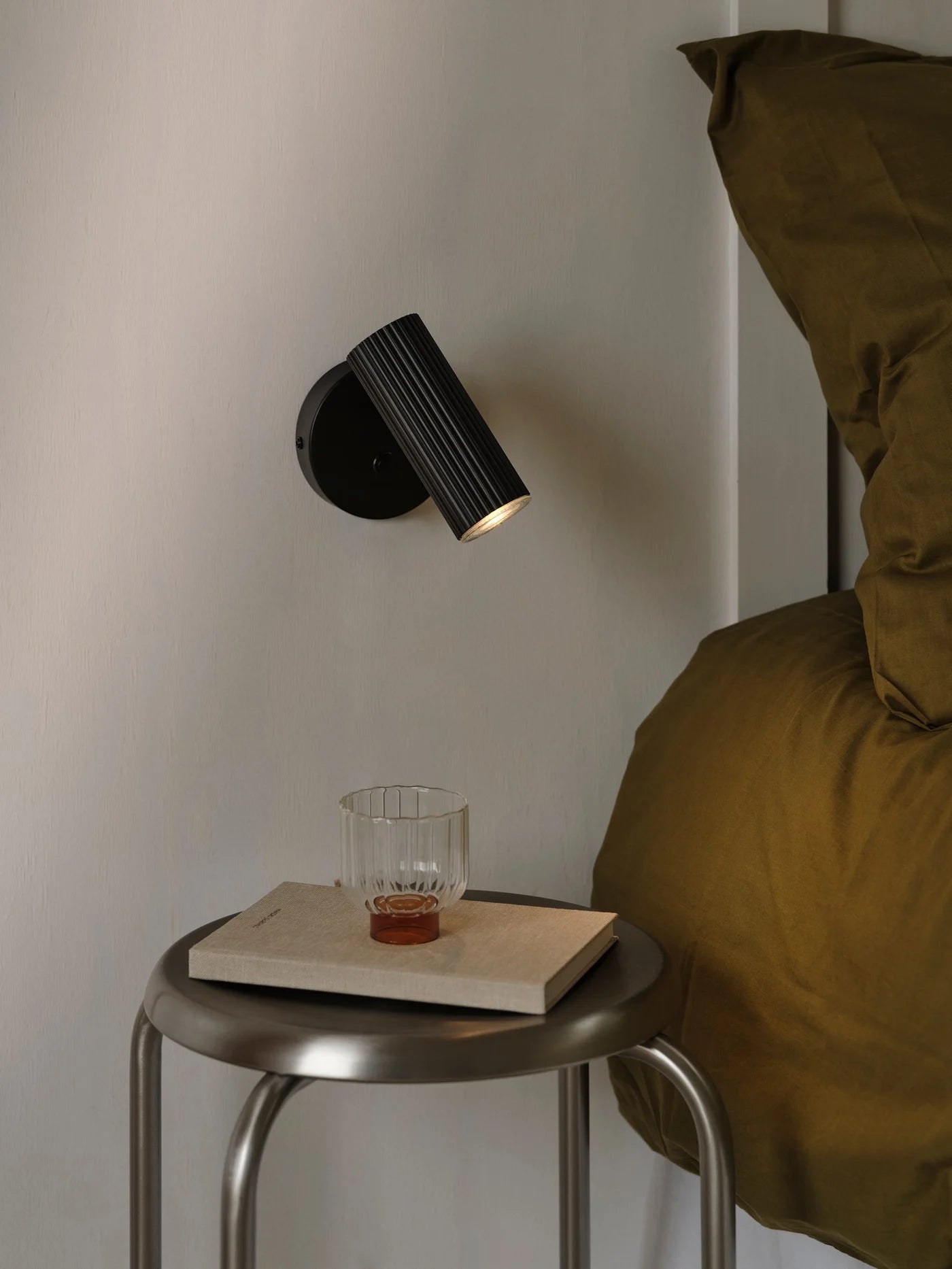 Vico Wall Light- Black