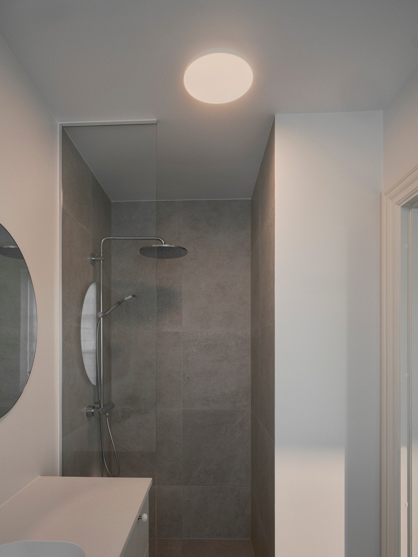 Serenova 28'/36'/41' Ceiling Light