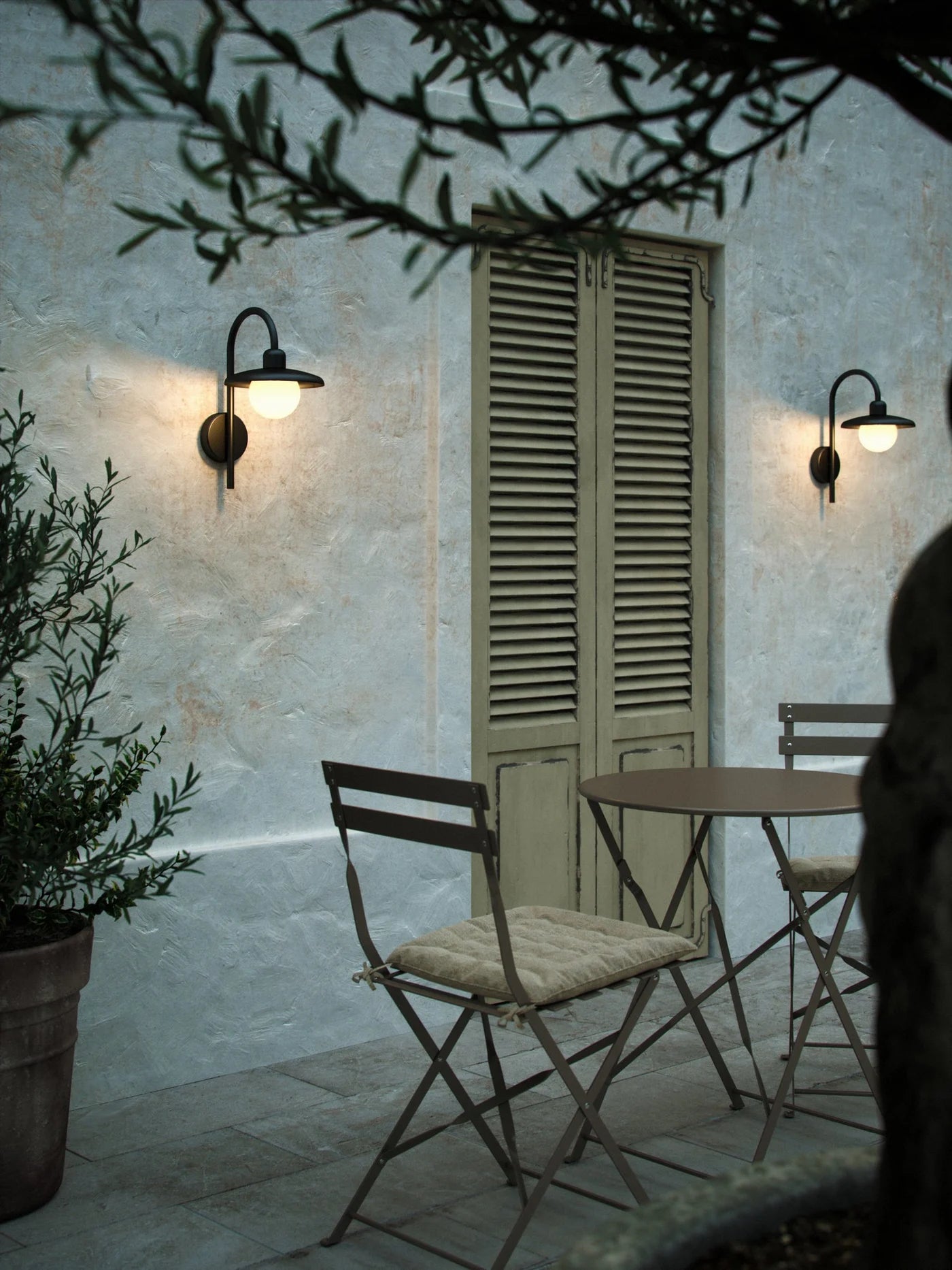 Berlo Wall light