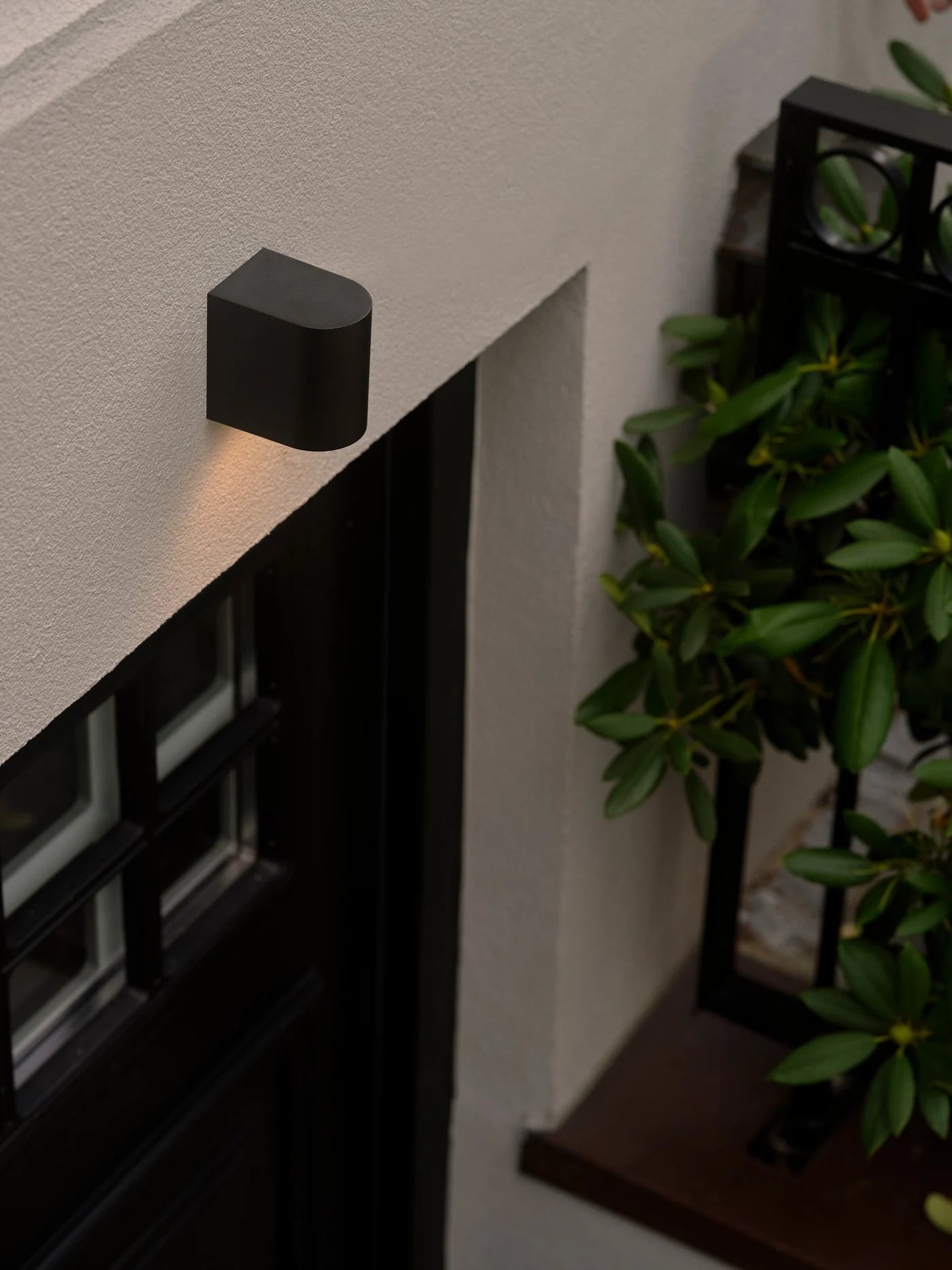 Dion Single/ Double Wall light- Black/ Rusty