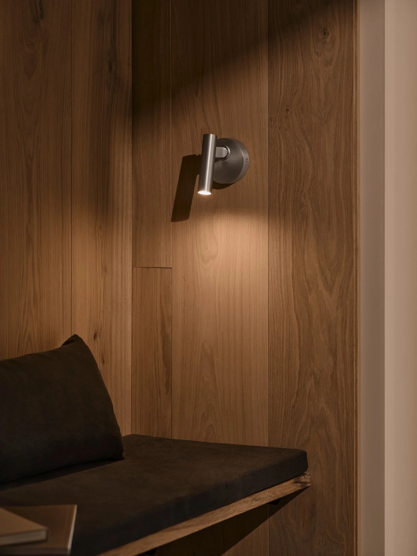 Makoto Wall Light- Satin Chrome