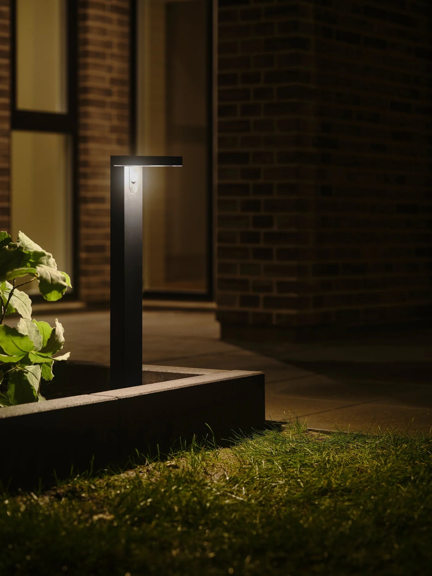 Rica Round/ Square Solar Garden light