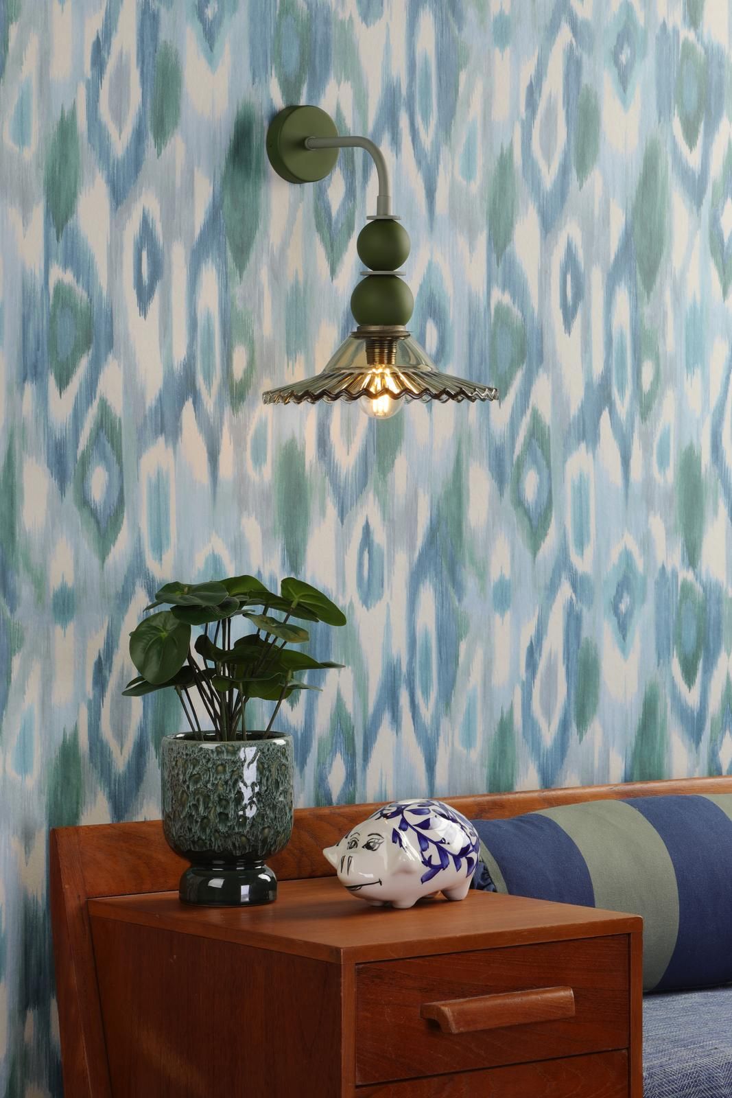 Nueva Wall Light- Various Finishes