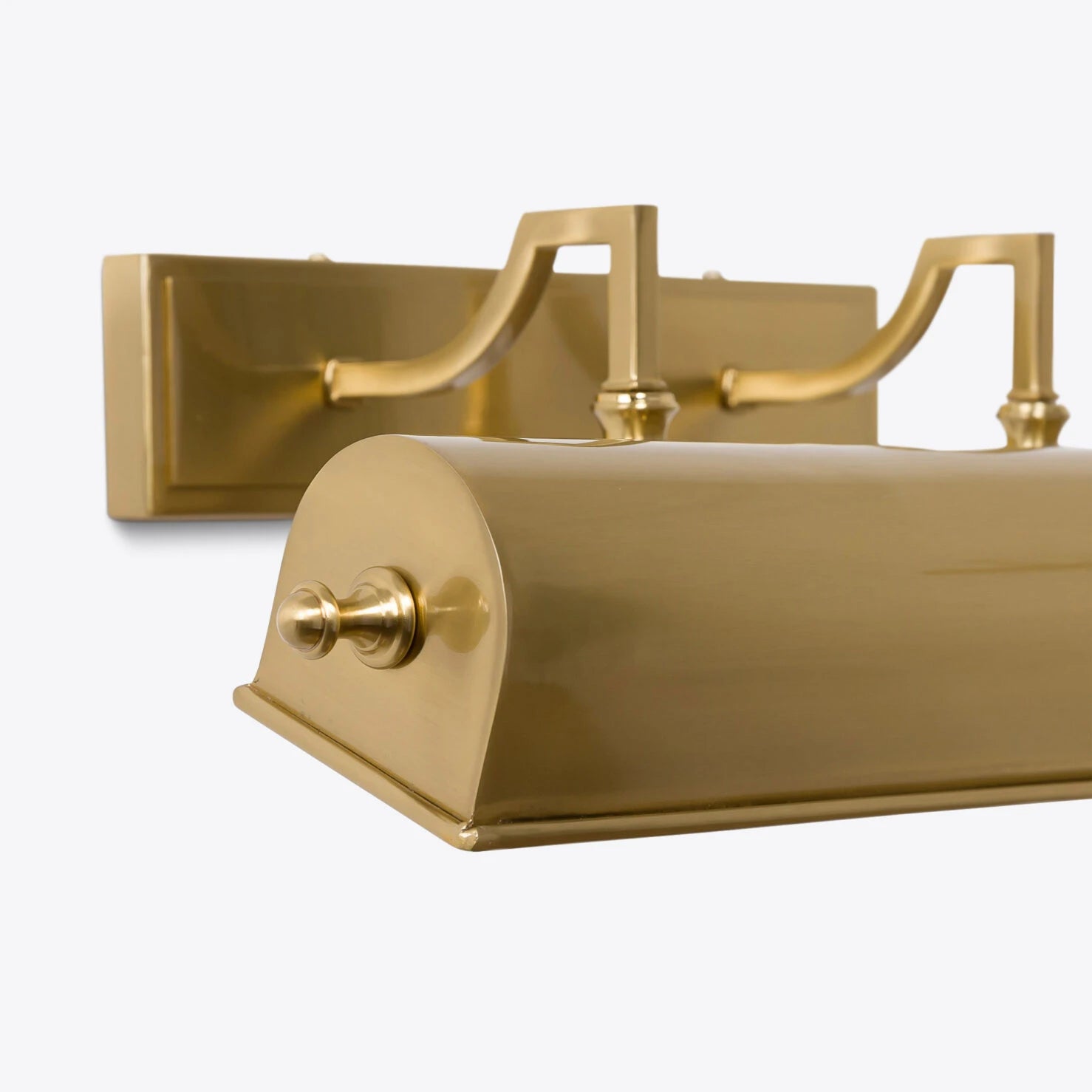 Putney Picture Light- Brass Finish