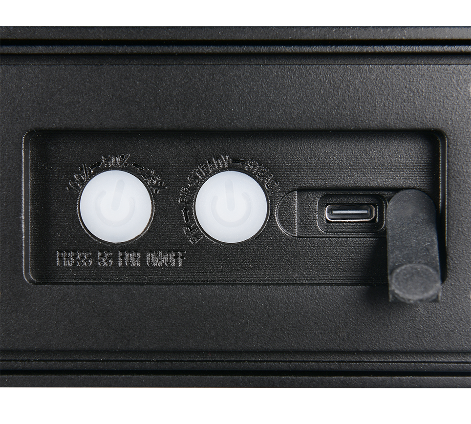 Silves Wall Light- White/ Black Finishes