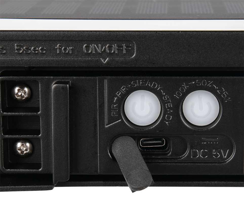 Bilbao Wall Light- Black/ White Finishes