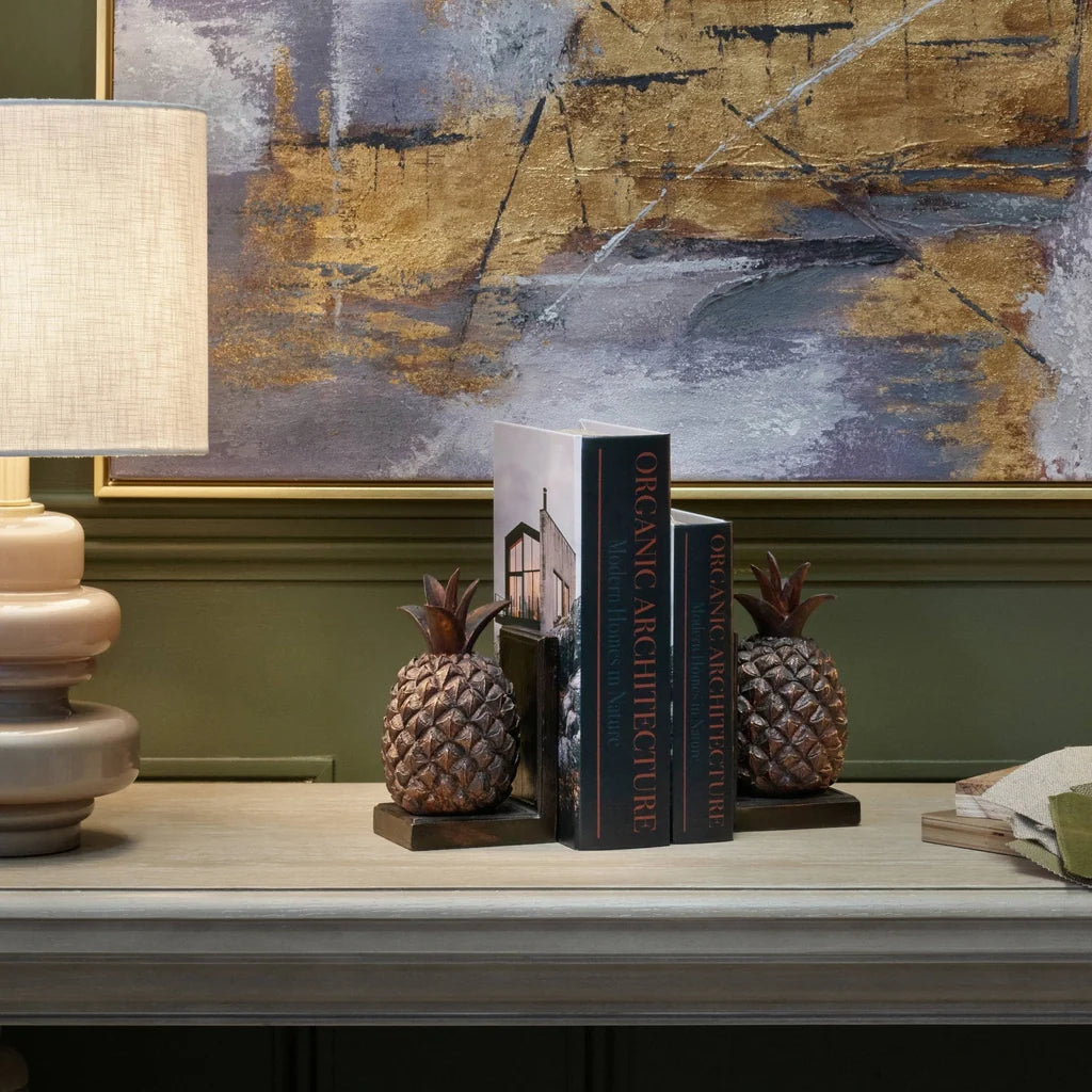 Pineapple bookends