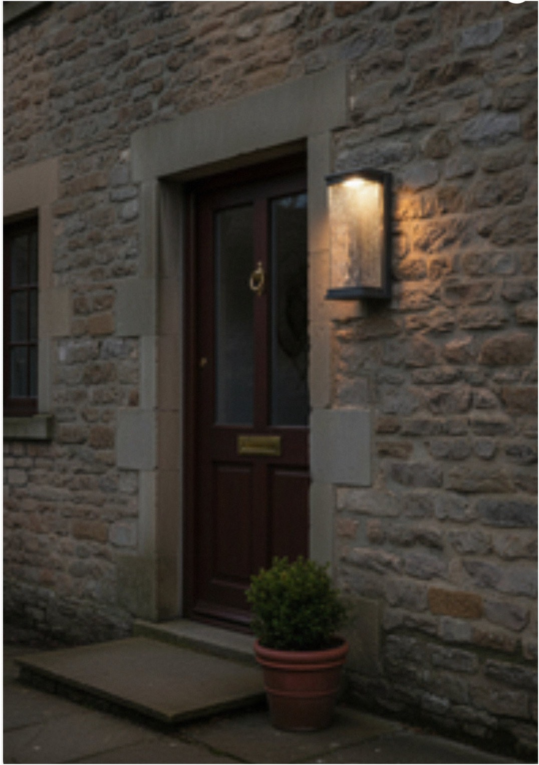 Yates 25w LED Large Water Glass Lantern- Black
