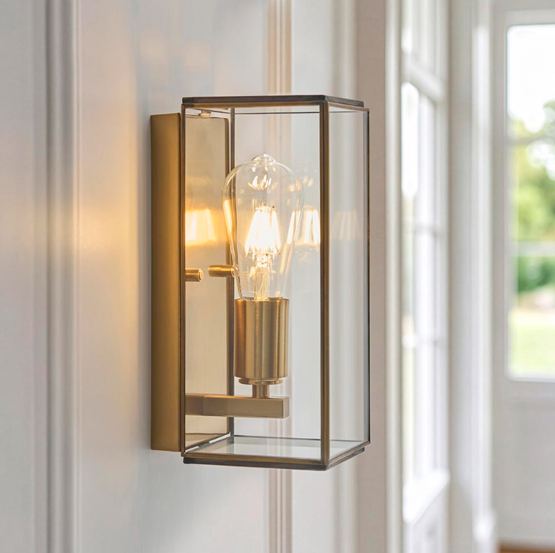 Hammond Wall Light