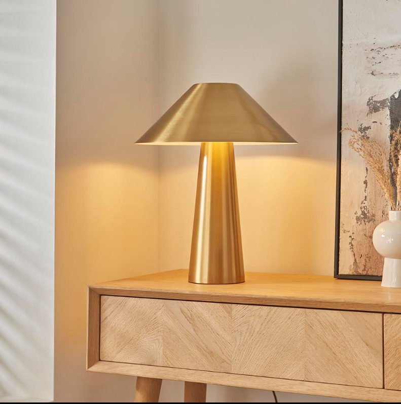 Isak Table Lamp