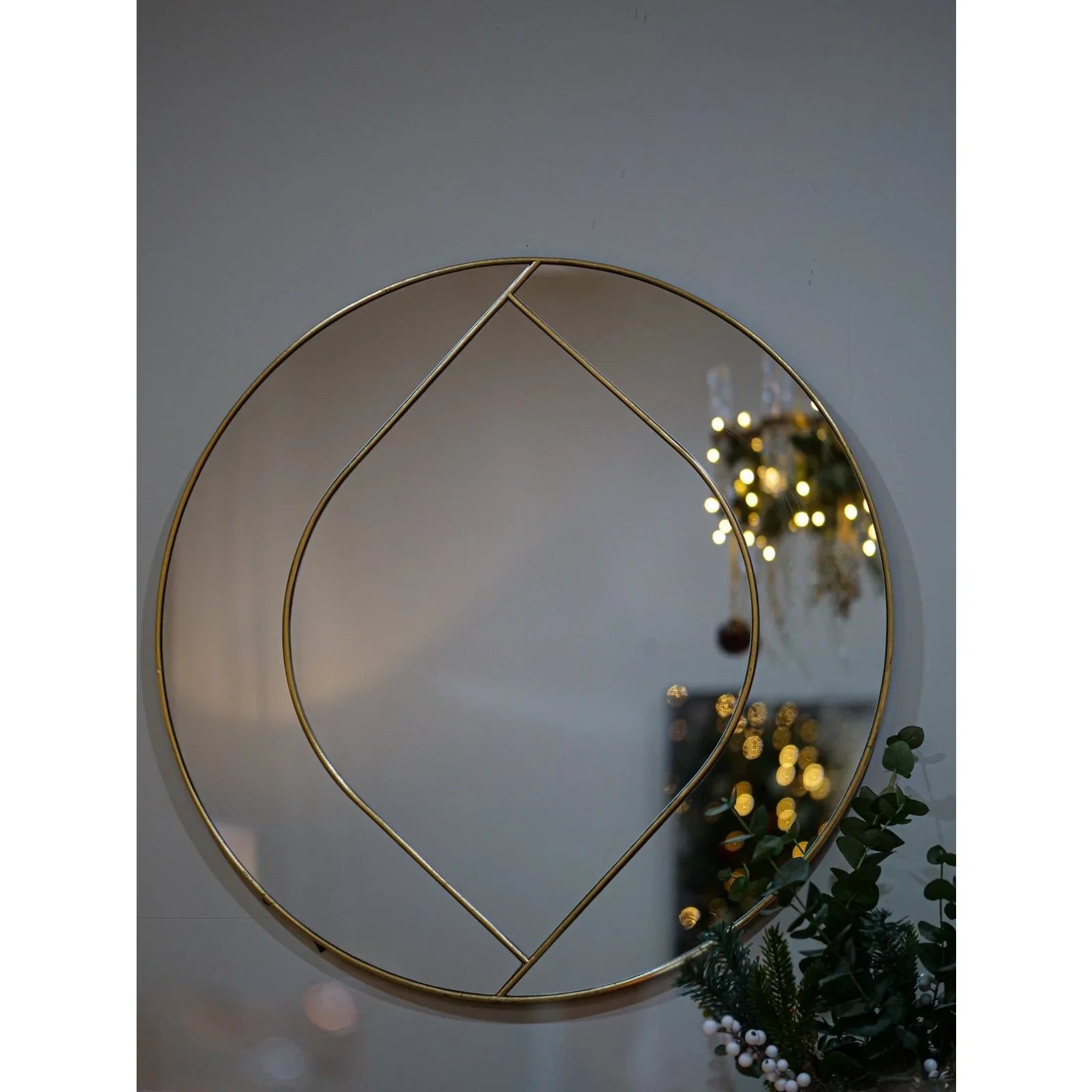 Bianca Round Mirror - Gold Finish