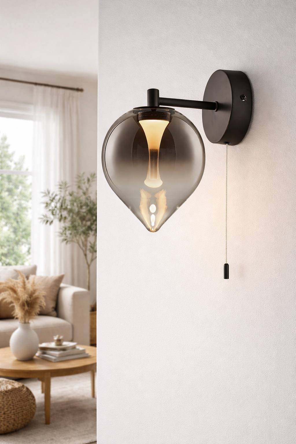 Vetro Wall Light- Black/ Amber Finishes