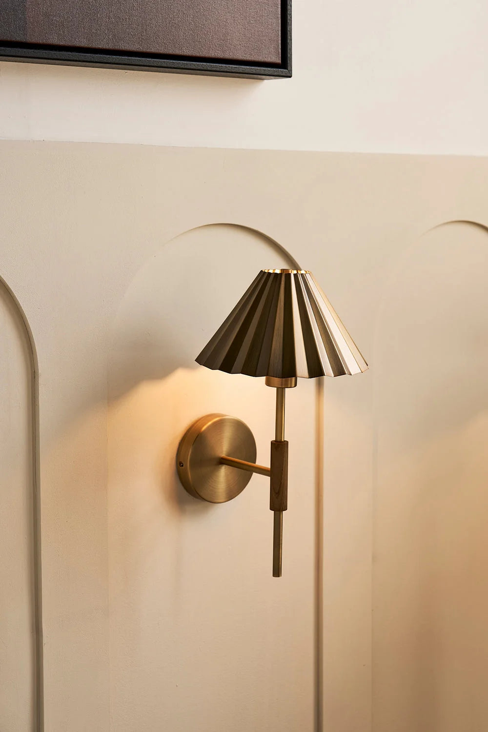 Wycombe Umbrella Pleated Wall Light - Brass/ Natural Finishes