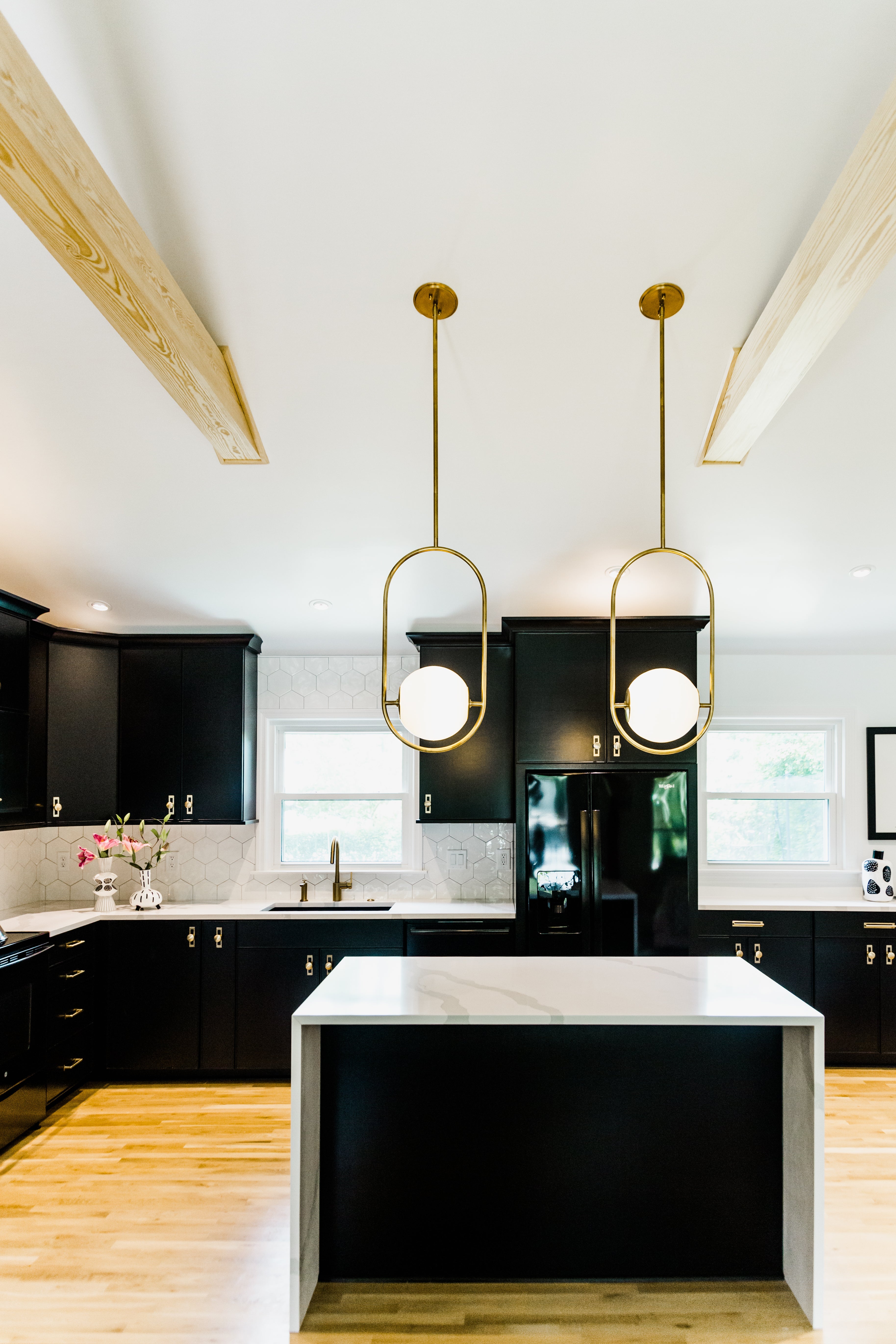 Everley 1Lt S/M/L Pendant - Vintage Brass