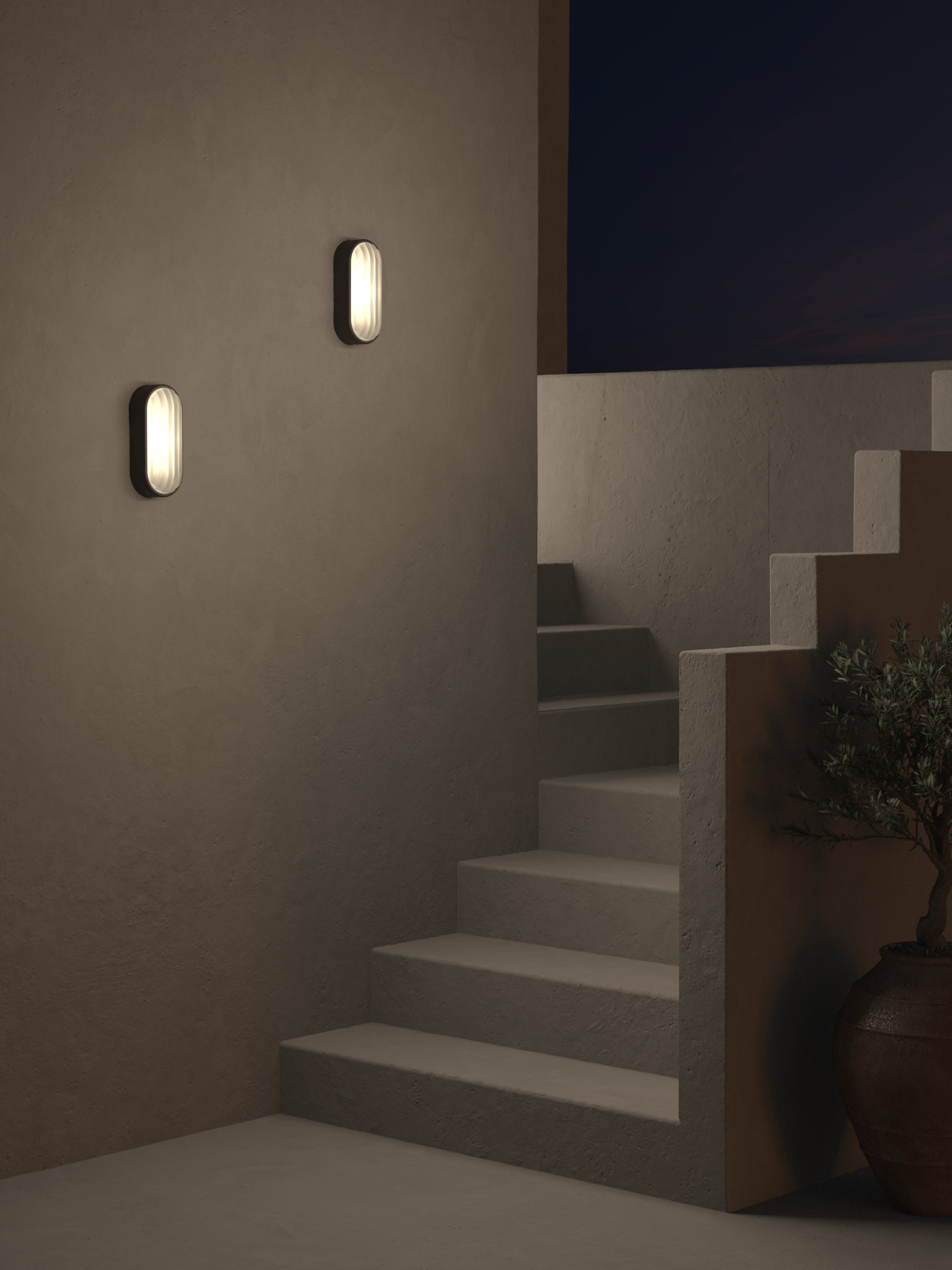 Montreal Oval Wall Light