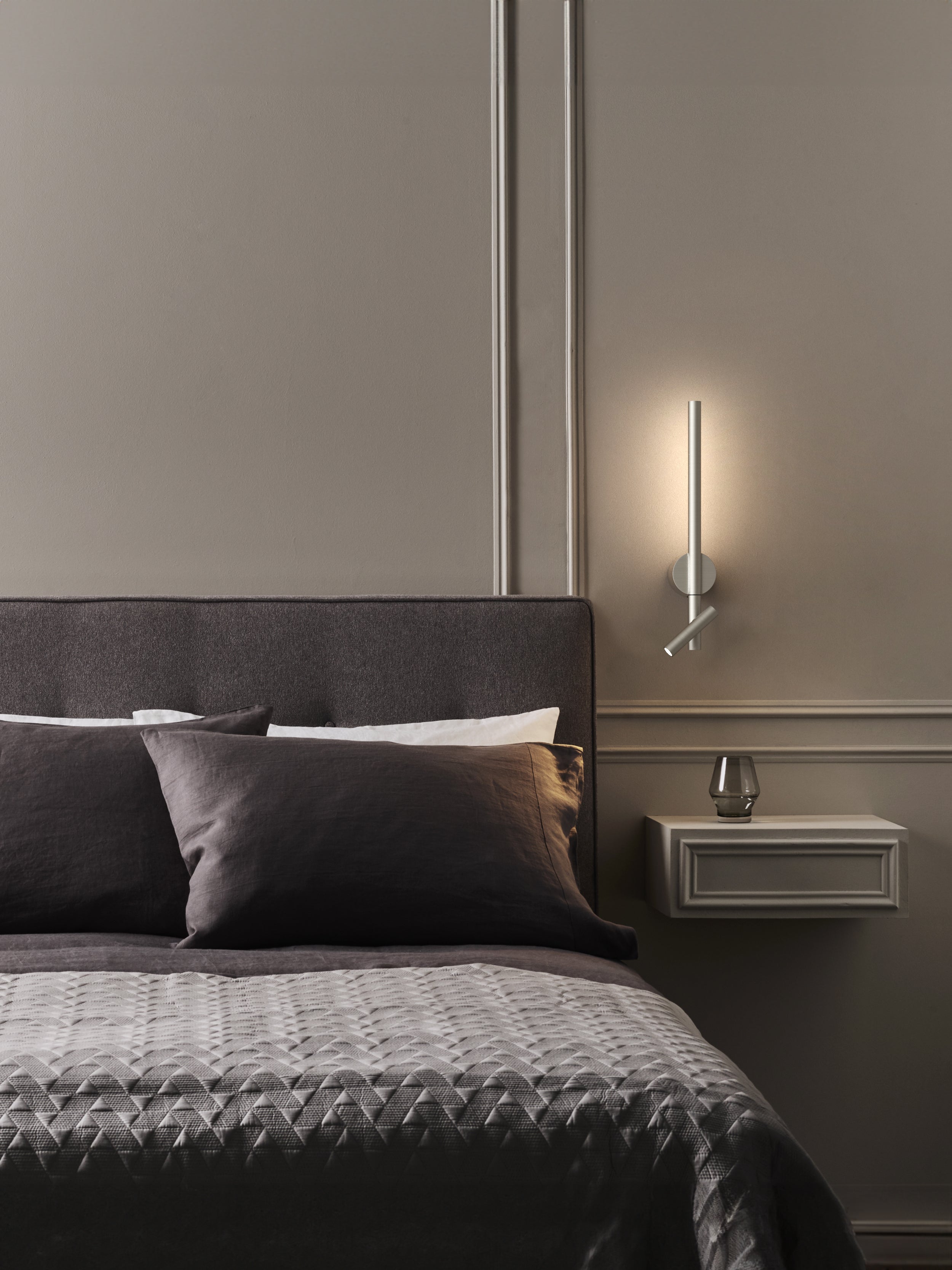 Baton Indoor Reader LED- Matt Black/ Matt Nickel