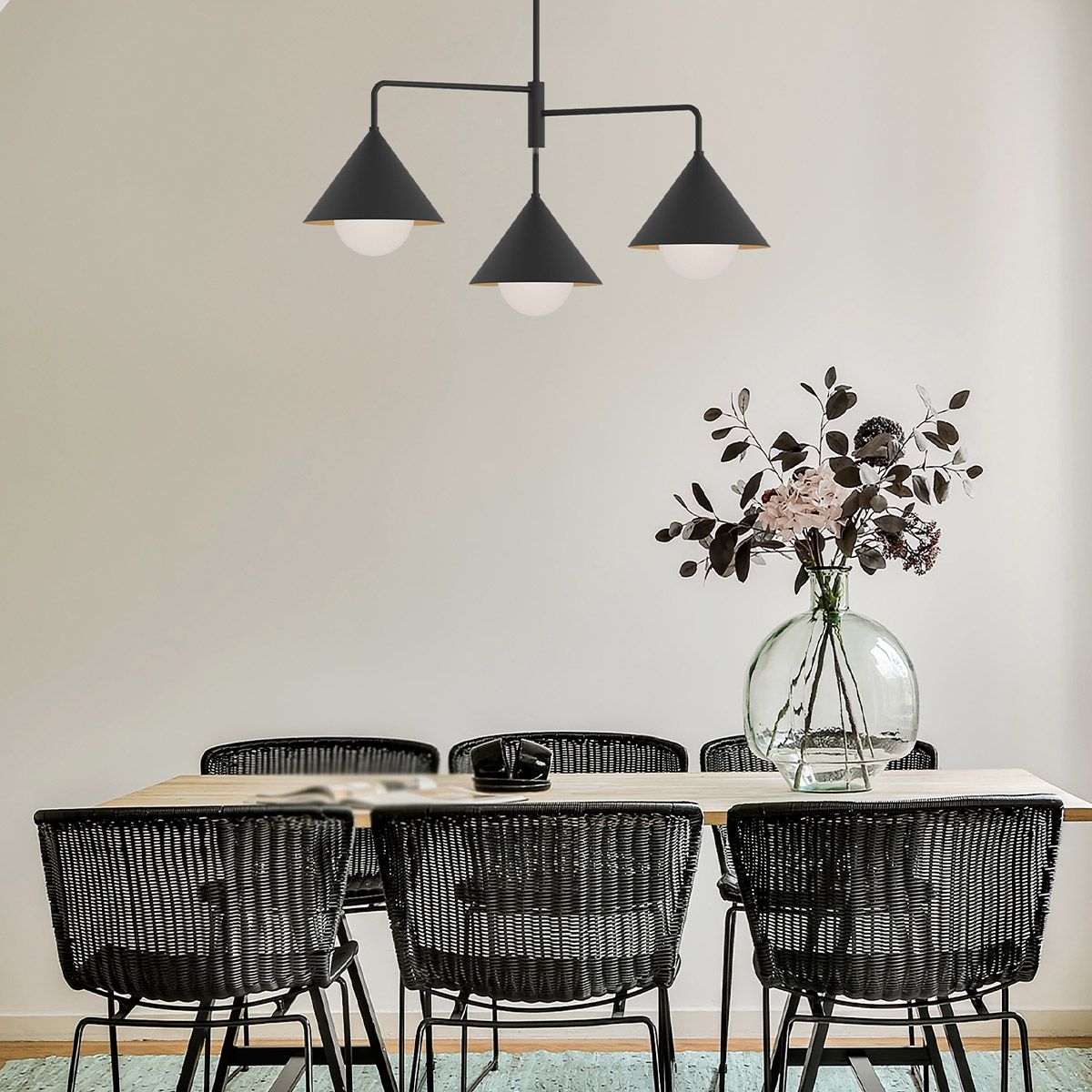 Alora Mood Remyck 3 lt Chandelier - Brushed Gold/ Matte Black