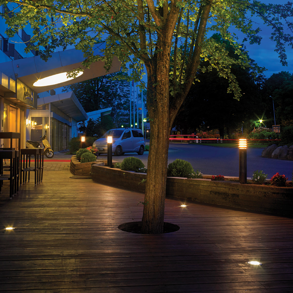 Alta 1 Light Medium/ Large Bollard - Cusack Lighting