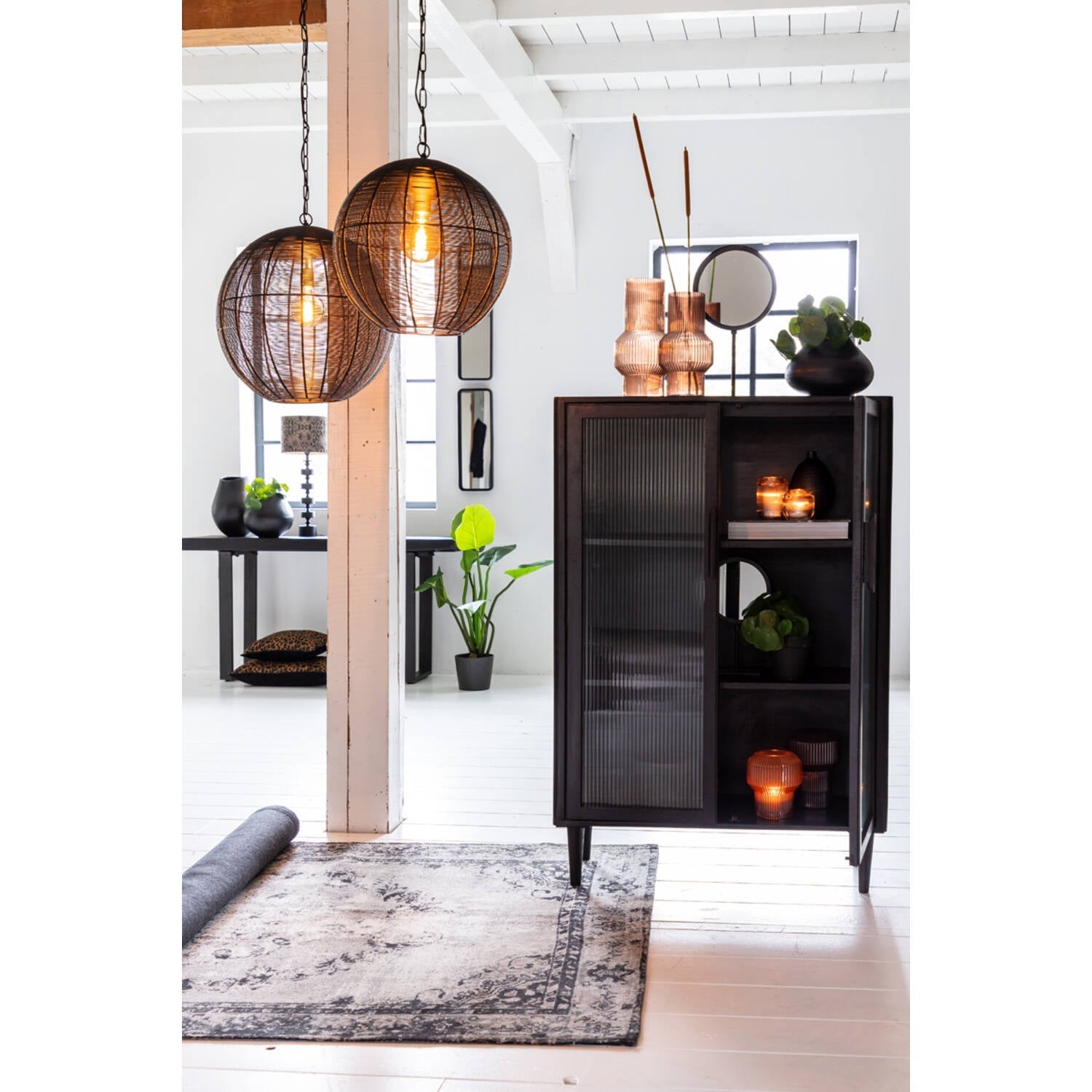 Amarah Black Wire Pendant