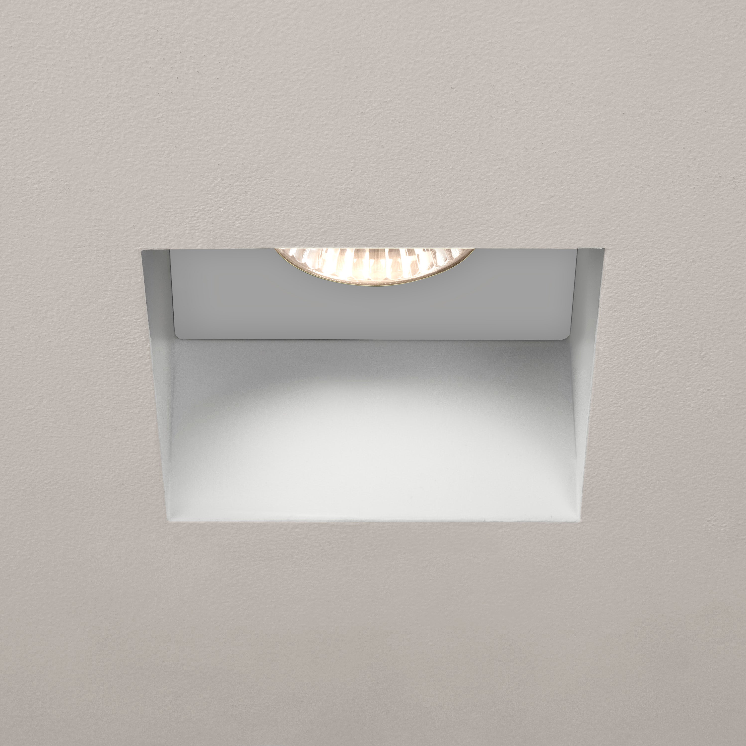 Trimless Slimline Round/Square Fixed Fire-Rated IP65 Bathroom Recessed Ceiling Light - Matt White Finish